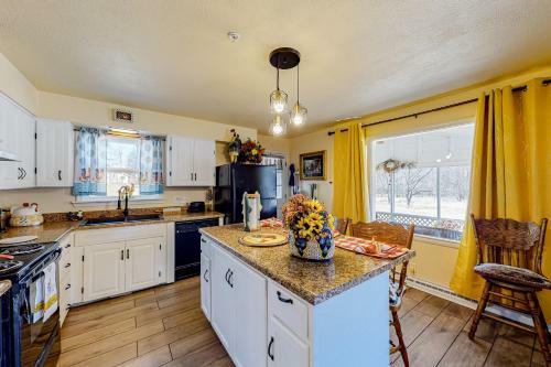 360 Cathy St