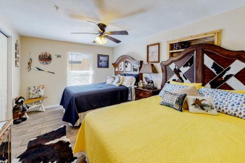 360 Cathy St