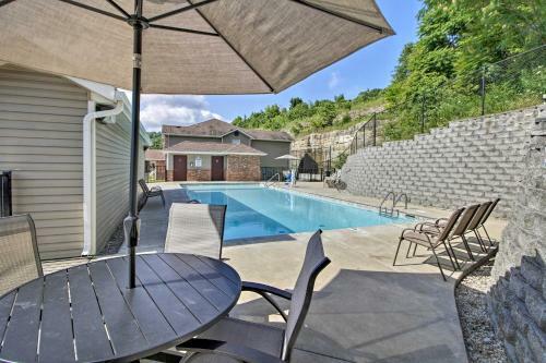Apartamento Top-floor Unit With Balcony About 2 Mi To 76 Strip!