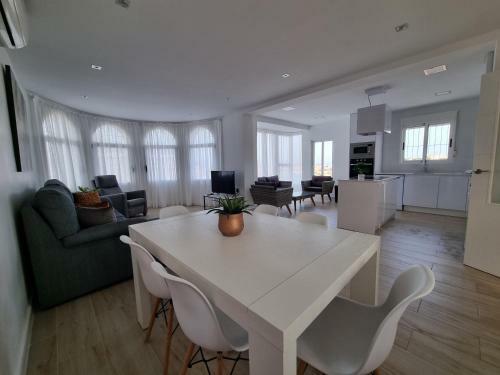 4 Bedroom Modern Villa Private Pool Villamartin