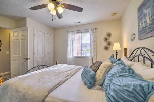 Apartamento Chic Hollister Condo With Table Rock Lake View!