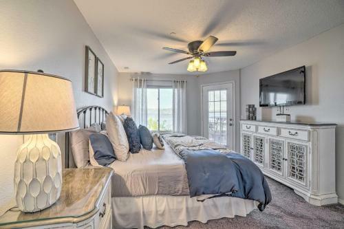Apartamento Chic Hollister Condo With Table Rock Lake View!