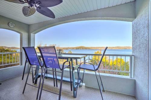 Apartamento Chic Hollister Condo With Table Rock Lake View!
