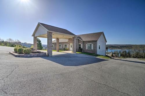 Apartamento Chic Hollister Condo With Table Rock Lake View!
