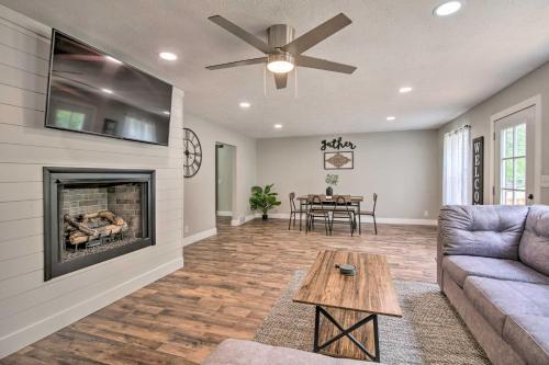 Modern Springfield Home Near Parks And Museums
