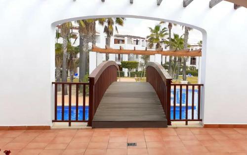 Apartamento En Complejo Con Piscina