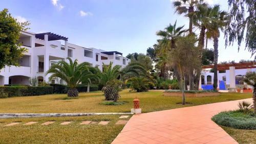 Apartamento En Complejo Con Piscina