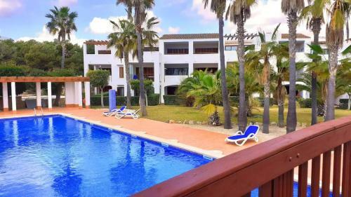 Apartamento En Complejo Con Piscina