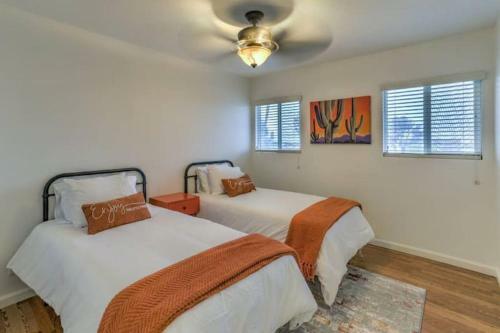 Desert Oasis Las Vegas - Pool, 5 Bedrooms, 9 Beds