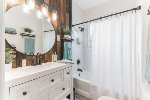 Charming Cottage In AC Parking 5 Min To Borgata