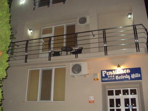 Hostal Pensiunea Beverly Hills