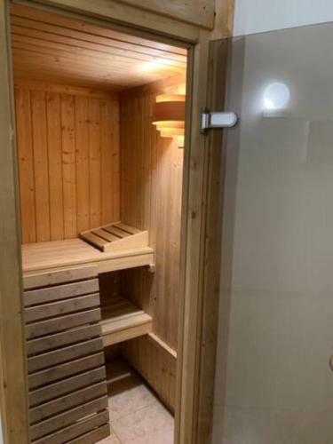 Apartamento Luminoso Con Terraza En Playa Jard�n