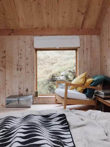 Secluded Off-grid Cabin In Easy Reach Of Edinburgh