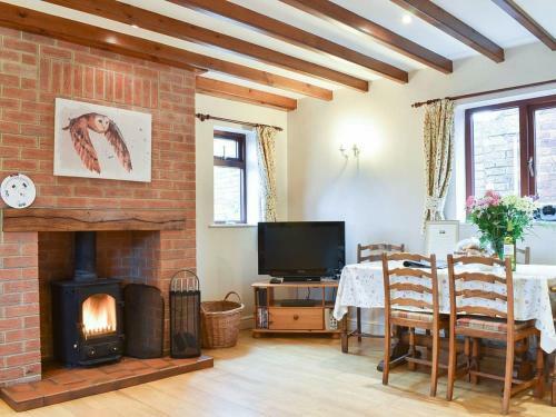 Chomley Cottage - Uk34140