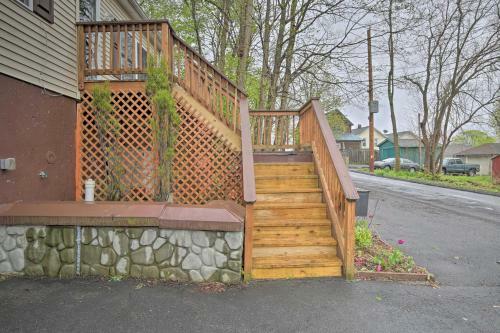 Cozy Kingston Retreat About 2 Mi To Hudson River!