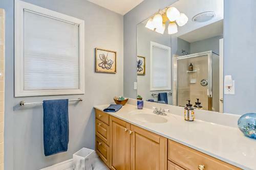 Lakefront Colonial