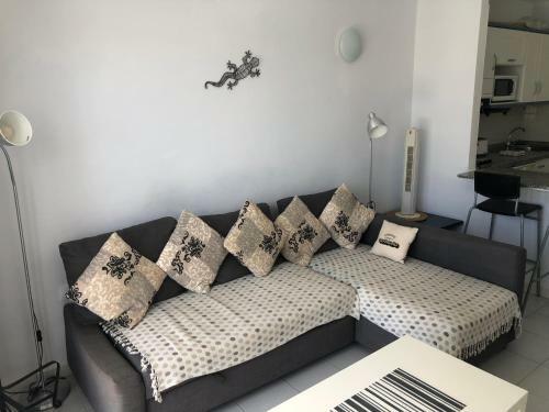 Casa Eef - One Bedroom Apartment Close To The Beach With A Communal Pool
