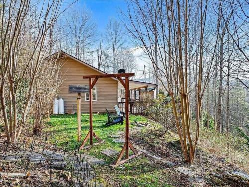 Misty Mountain Cottage