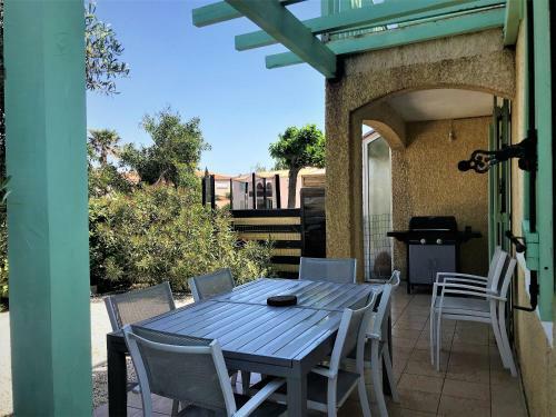 Villa Maison Au Bord De L Eau