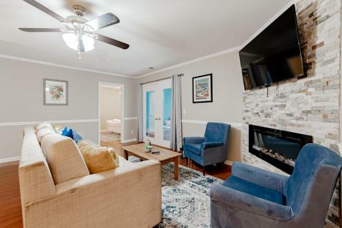 Dutch Creek Cottage- 10 Mins To Lake Murray!