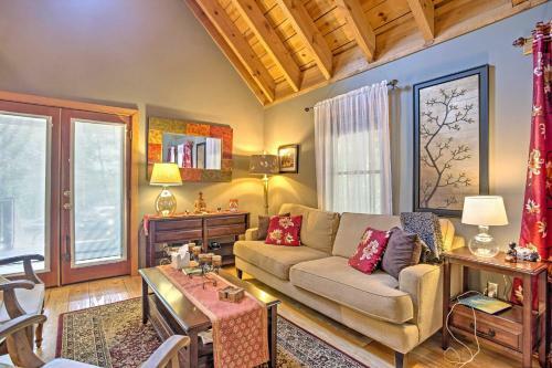 Table Rock Retreat - Spacious Private Pool Home In The Mountains Home