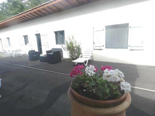 G�te L�on, 3 Pi�ces, 4 Personnes - Fr-1-360-715