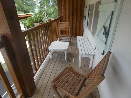 G�te L�on, 3 Pi�ces, 4 Personnes - Fr-1-360-709