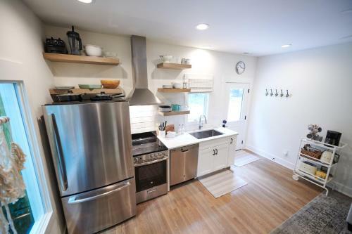 Five Points Cottage
