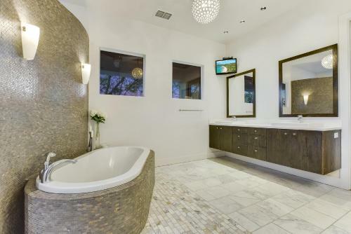 The Above Skyline View Estate