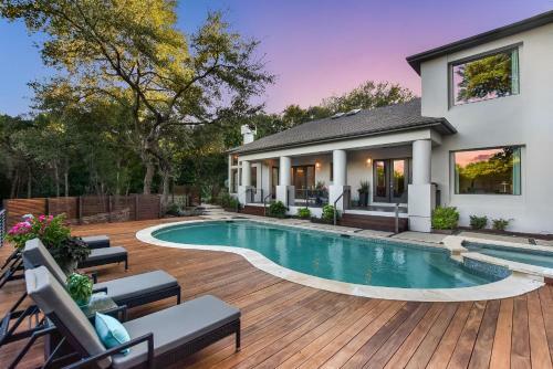 The Above Skyline View Estate