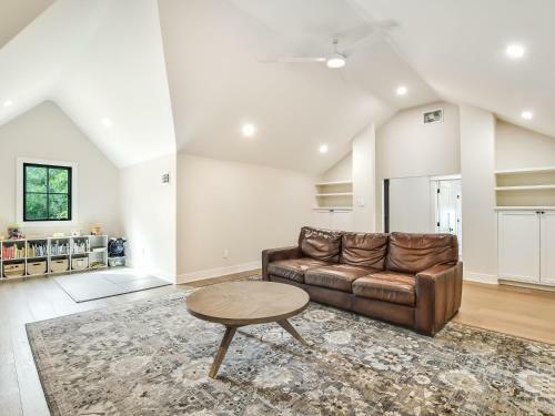 The Above Atx Escape