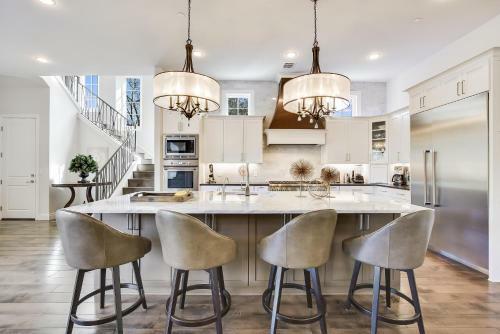 The Above Ridgeview Estate On Lake Austin