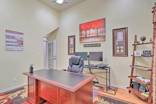 Family-friendly Woodway Home With Private Yard!