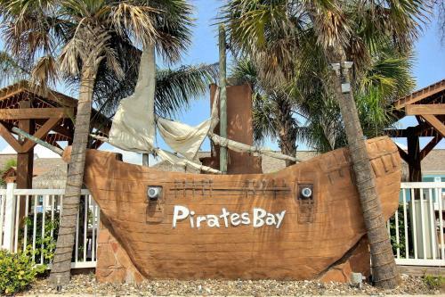 Parrot's Hideaway Townhouse