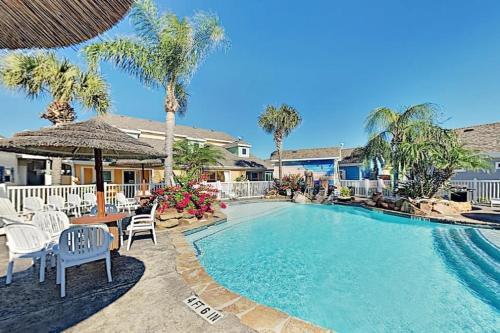 Parrot's Hideaway Townhouse