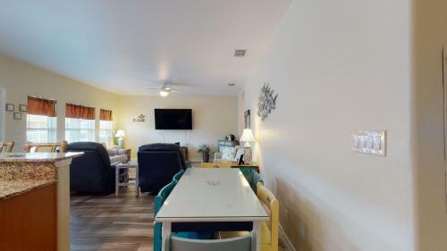 Apartamento Cdr113 Newly Remodeled Condo, 2 Blocks From Beach, Shared Pool