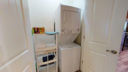 Apartamento Cdr113 Newly Remodeled Condo, 2 Blocks From Beach, Shared Pool