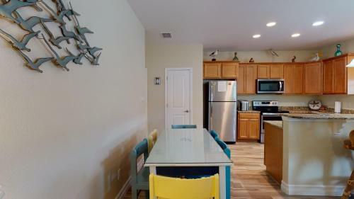 Apartamento Cdr113 Newly Remodeled Condo, 2 Blocks From Beach, Shared Pool