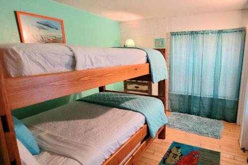 Sea Sands Condominium #103
