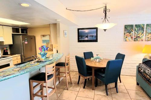Sea Sands Condominium #103