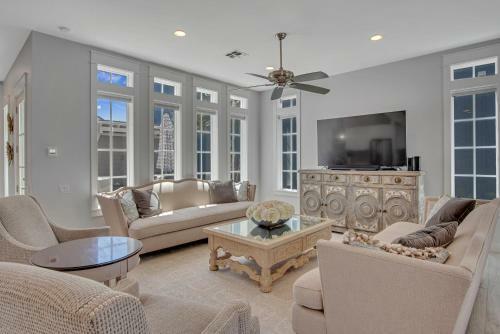 Sbs716-tarpon Terrace At Sunflower Beach Home