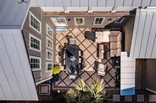 Sbs716-tarpon Terrace At Sunflower Beach Home