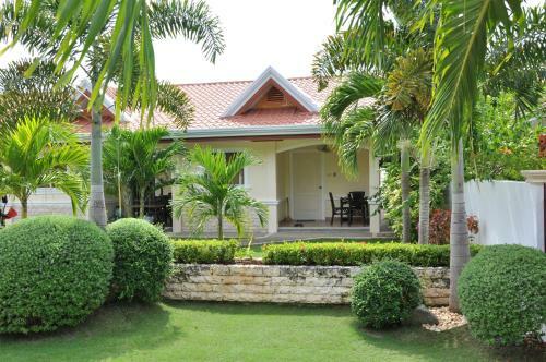 Hotel Olivia Resort Serviced Apartments And Bungalows