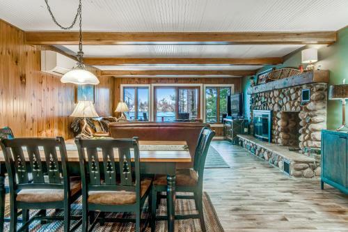 Minocqua Lake Lodge