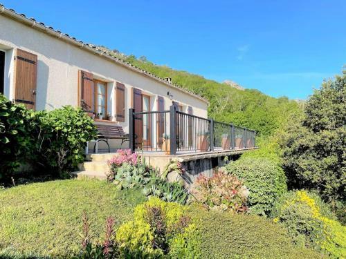 Maison Avec Piscine Entre Mer Et Montagne