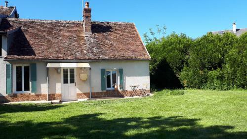 Apartamento La Maison Du Potier Proche de Guedelon