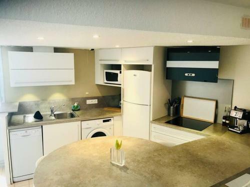 Apartamento ''578 Cap Corniche'' T2 En R�sidence Avec Vue Sur Mer