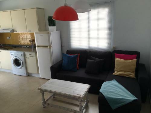 Hoplaco Beach Apartment
