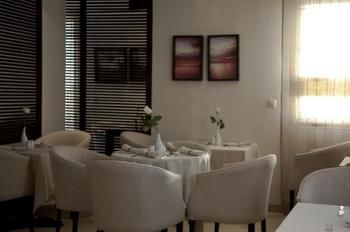 Regency Tunis Hotel
