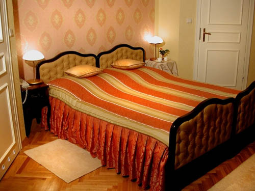 Grand Hotel